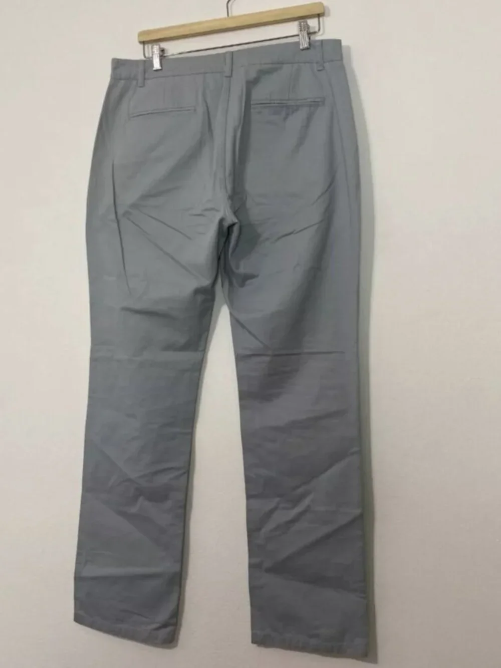Slate & Stone Men's Pale Blue/Gray Chinos (Khakis) Size 34 x 34 Straight Leg